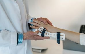 This ALS Patient Can Command Alexa Using Only His Mind Through the Help of Brain Chip
